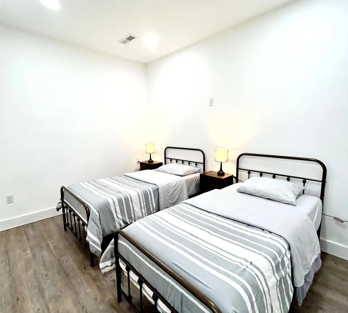 Apartment New 2Bdr 2Baths 1 Park Spot Apt Super Close To Nyc Lodi United States